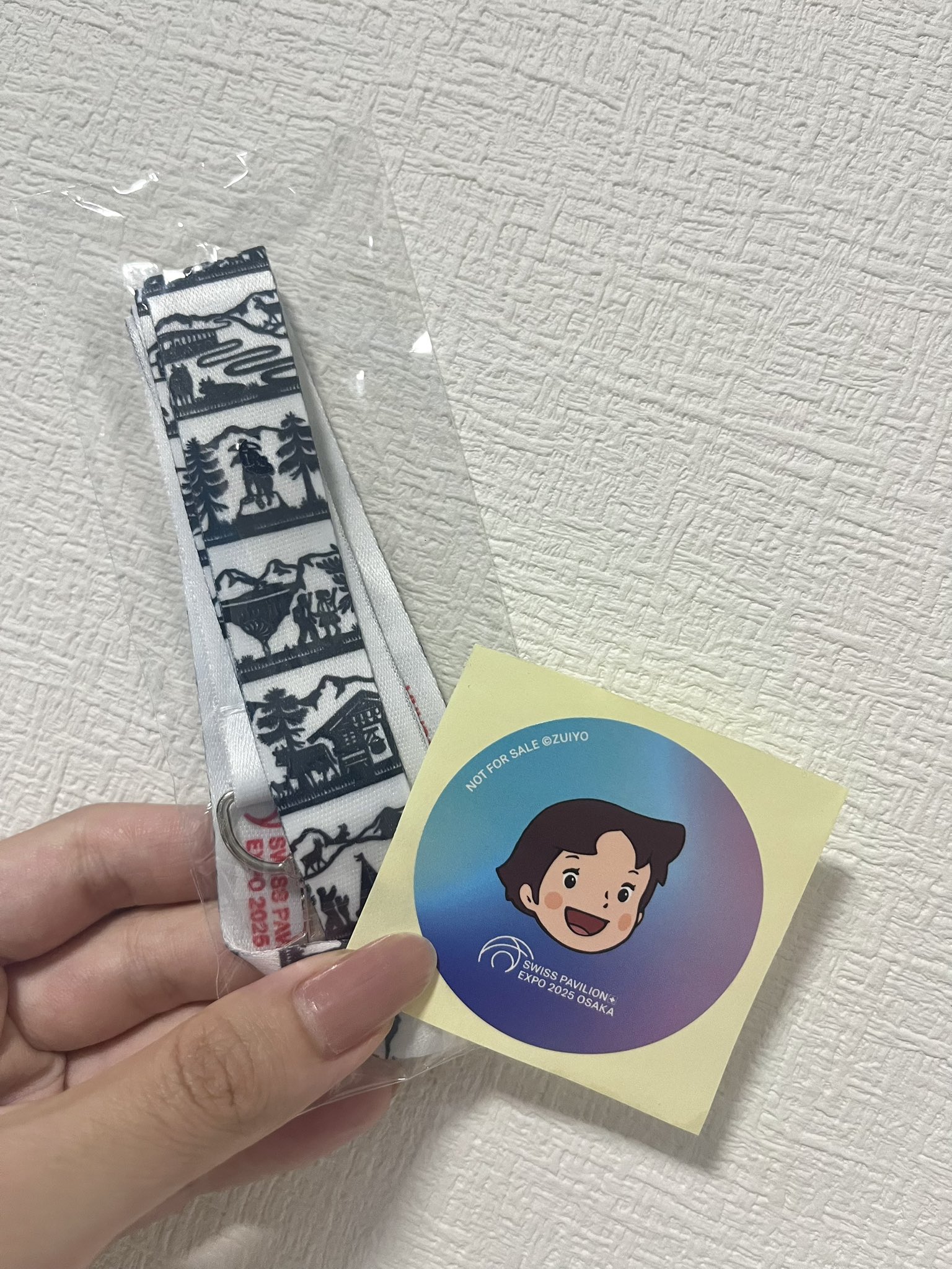 関西万博 チリ パビリオン ピンバッジ ステッカー 非売品】大阪関西万博 チリパビリオン ピンの通販 by akk's shop