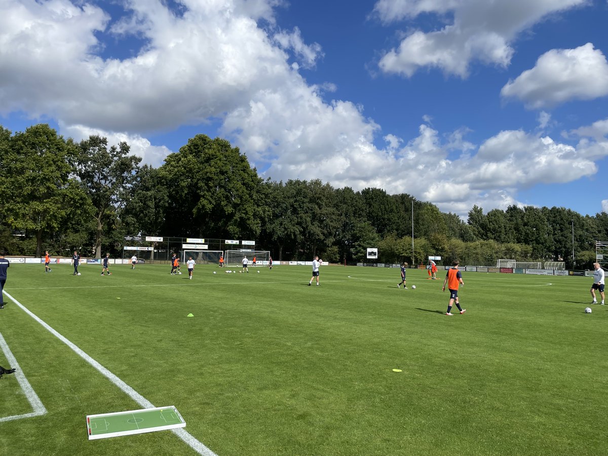 Deze week is Denemarken U17 <a href="/dbulandshold/">Fodboldlandsholdene 🇩🇰</a> te gast bij 𝐅𝐥𝐞𝐭𝐜𝐡𝐞𝐫 𝐌𝐢𝐥𝐥 voor de interlands tegen België en Nederland.

Wij wensen het team een fijn verblijf en succes 💪

#denemarken #denmark #denemarkenU17 #denmarkU17 #nederland #belgië #interland #voetbal #football
