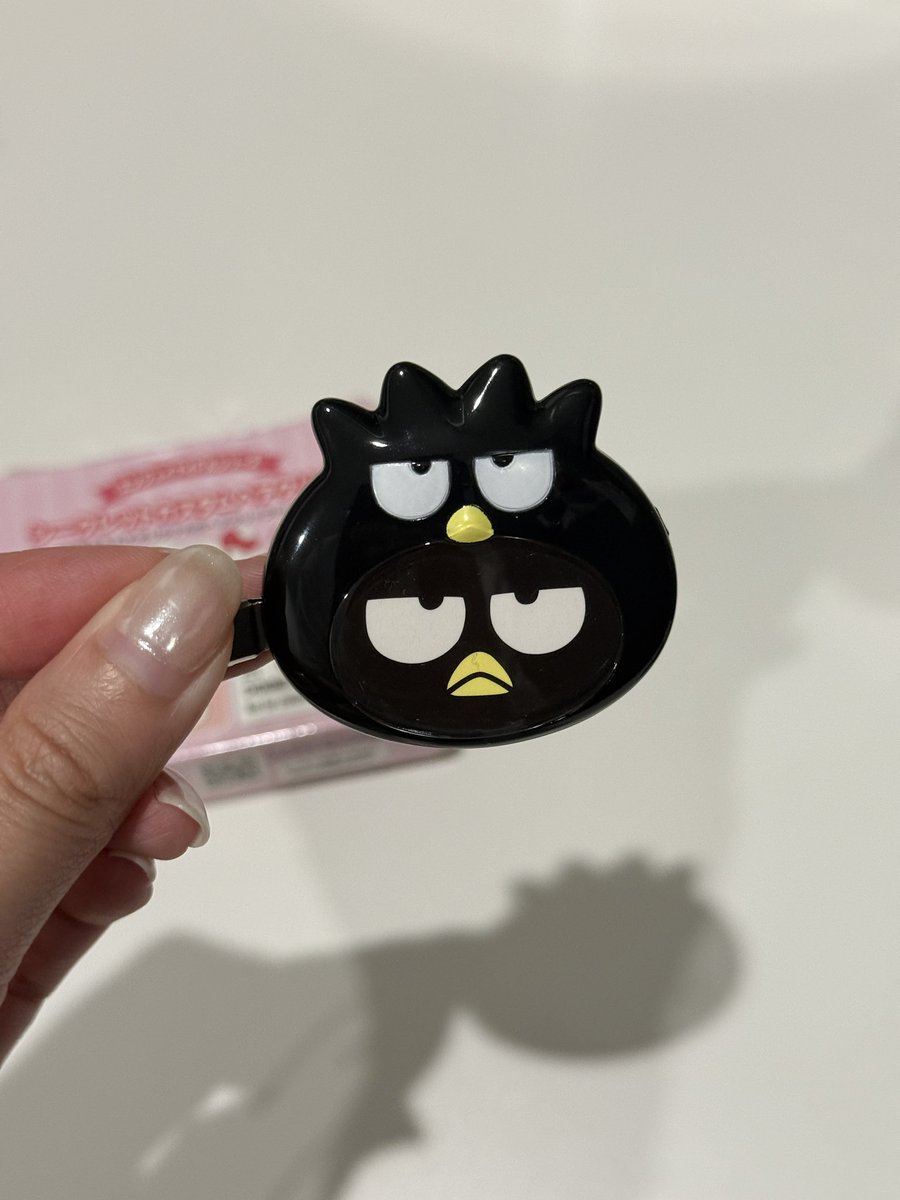 PPIMMYY's tweet image. วงการกล่องจุ่ม ล่าสุดไปจุ่มกิ๊บ Sanrio น้องน่ารักมากกกก อยากได้ Kitty แต่ได้น้อง Bad Badtz-Maru แต่กิ๊บน่ารัก ใส่รูปหน้าเราได้ด้วยนะ