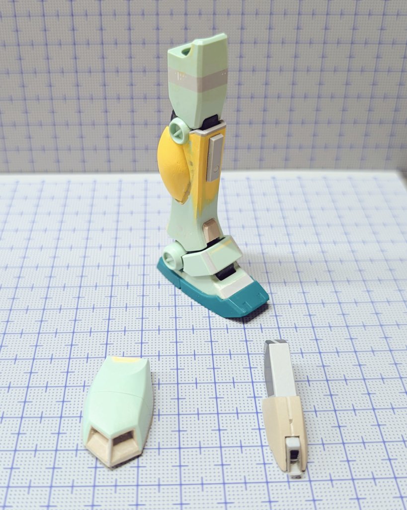 最終的に着脱式にするかは未定ですが、現時点では磁石接続て増加パーツは外せるようにしてます。