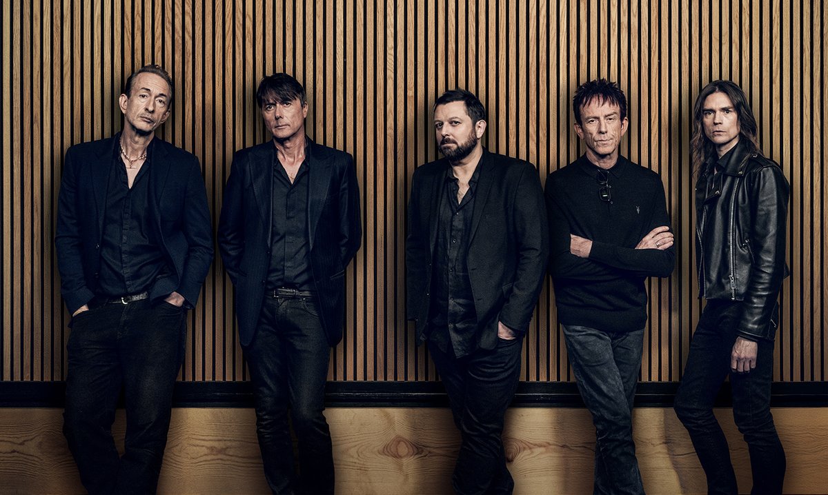 Suede - Antidepressants Reviewed: 

“A defiant, death-defying record… ⭐️⭐️⭐️⭐️”

<a href="/suedeHQ/">Suede HQ</a> plug into their post-punk past on formidable 10th album, out this week on <a href="/BMG/">BMG</a>. Read MOJO’s review and the track listing in full.

🔗: shorturl.at/XTvsA