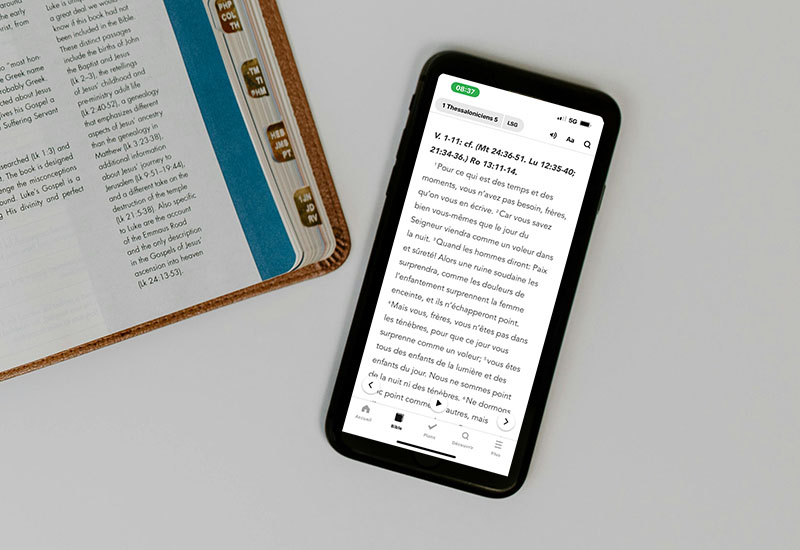 📖📱 FLASH | Pour la première fois, les éditions NUMÉRIQUES de la Bible ont DÉPASSÉ les éditions PAPIERS en 2024.