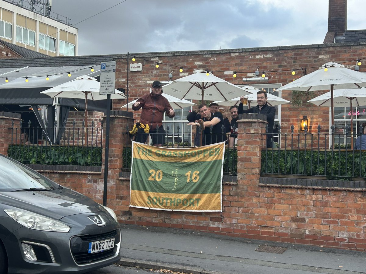 The famous <a href="/the_grasshopper/">Multiple Award Winning Grasshopper Micropub</a> represented in Leamington for <a href="/LeamingtonFC/">Leamington FC ⚽️</a> vs <a href="/southport_fc/">Southport Football Club</a>