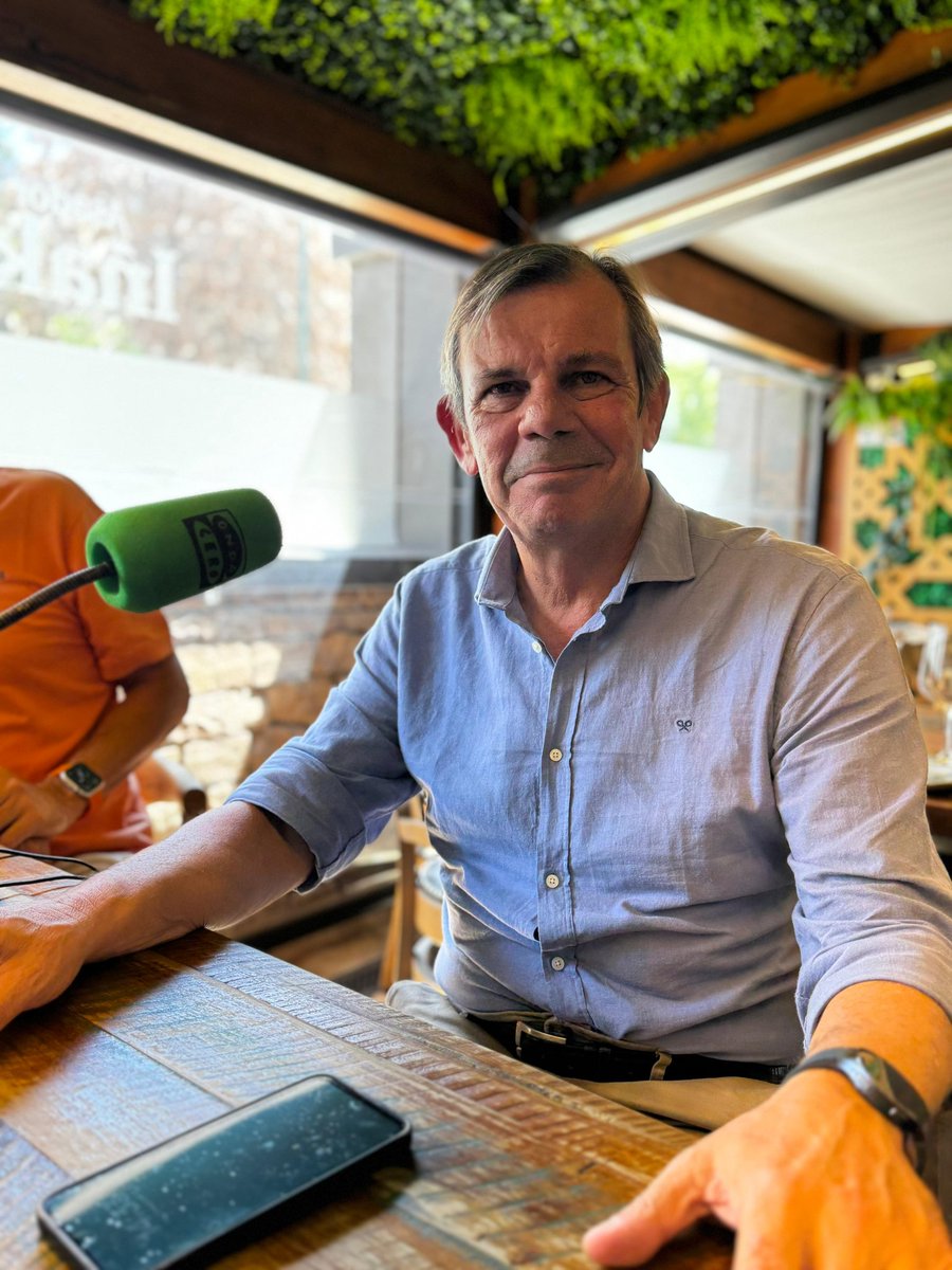 📻 Arrancamos temporada de #ODMálaga desde <a href="/AsadorInaki/">Asador Iñaki</a> con Juanma Rodríguez, director deportivo de <a href="/unicajaCB/">UnicajaCB</a>

"Tenemos que tener paciencia con este equipo" 

Entrevista completa ⬇️⬇️

ondacero.es/emisoras/andal…