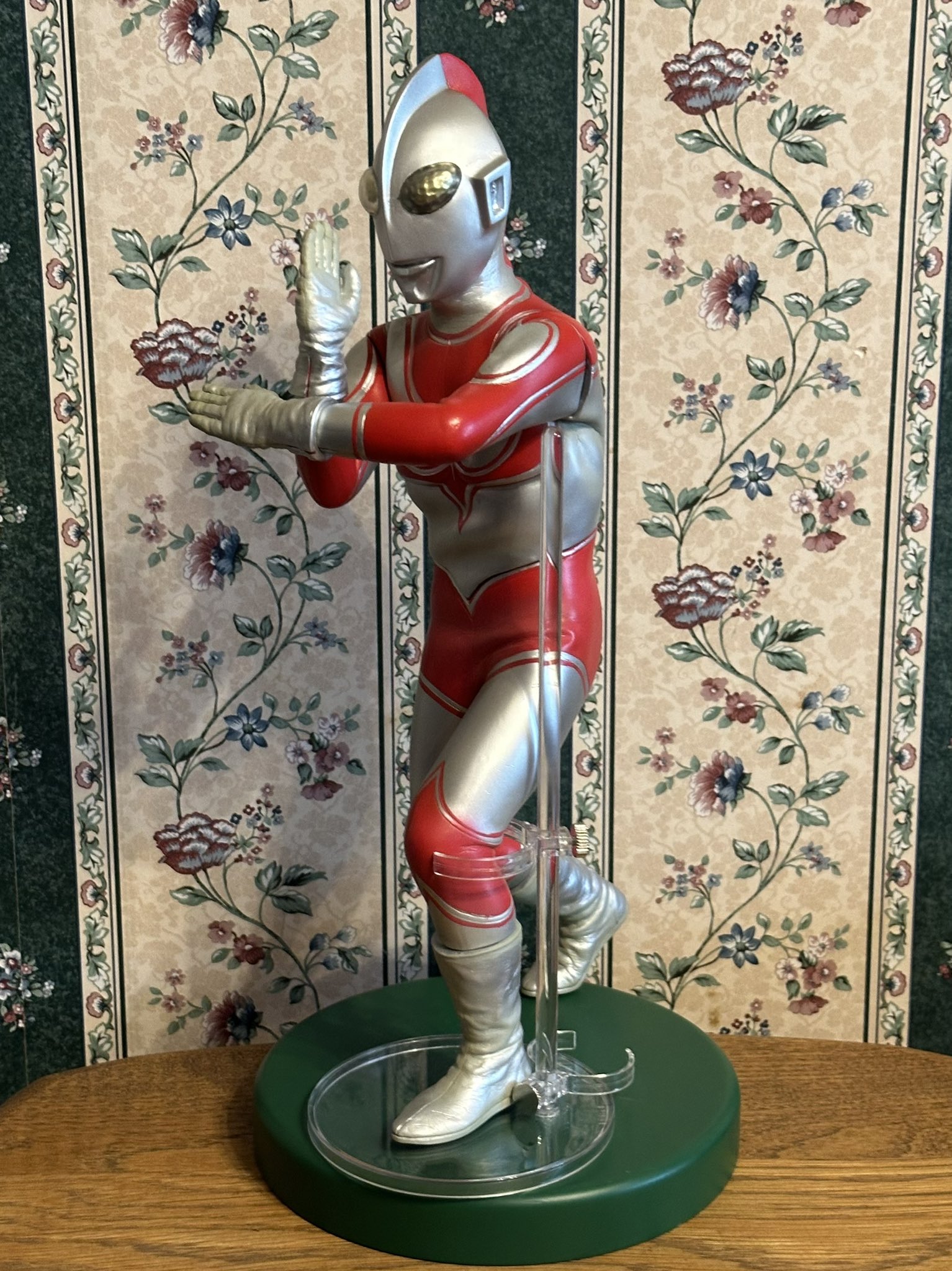 希少 マーミット ウルトラマンA ザイゴン ソフビ 希少 マーミット ウルトラマンA ザイゴン ソフビ