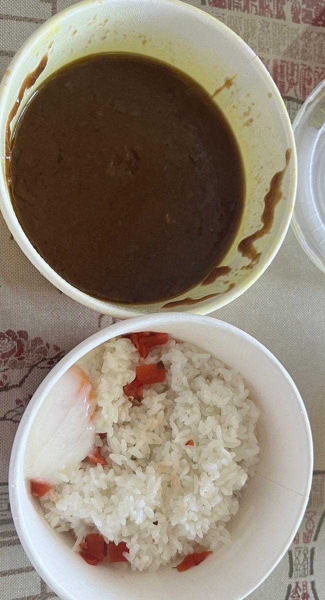 SURIELALA's tweet photo. 咖喱饭 https://t.co/epdUkbtXkH