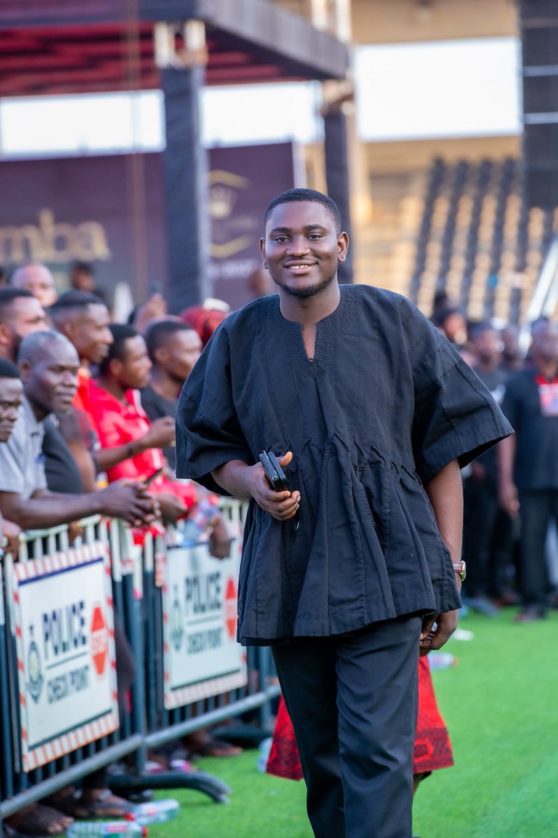 PoliticalPrin13's tweet image. You may not be part of the future you fight for. Be careful, thread cautiously, respect everyone and keep your faith and hope for the best. 
God Is The Lifter Of Men 🤲🏾🙏🫶🏾

Rest Well Legend DL💔