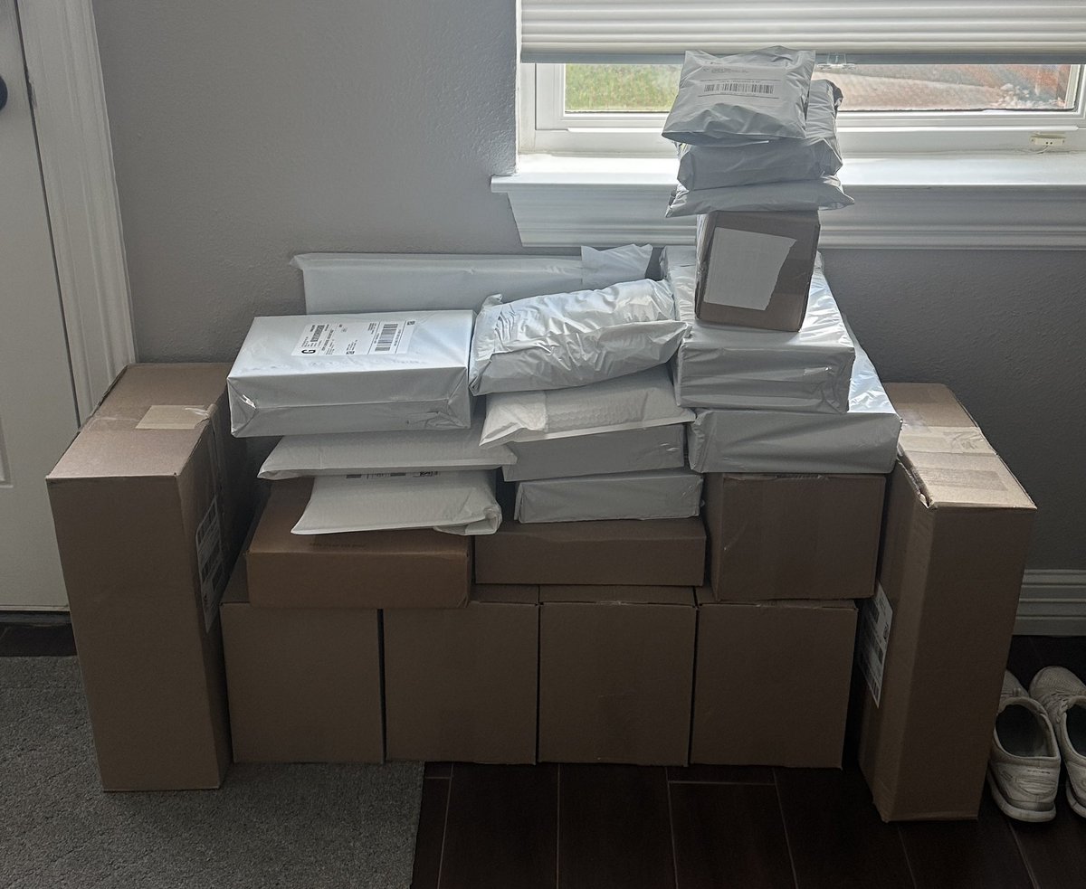 Tim | WalMart WFS tweet media