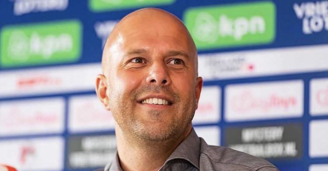 Kocha ambaye hatakiwi kuwa na kisingizio chochote kile huu msimu 🙌