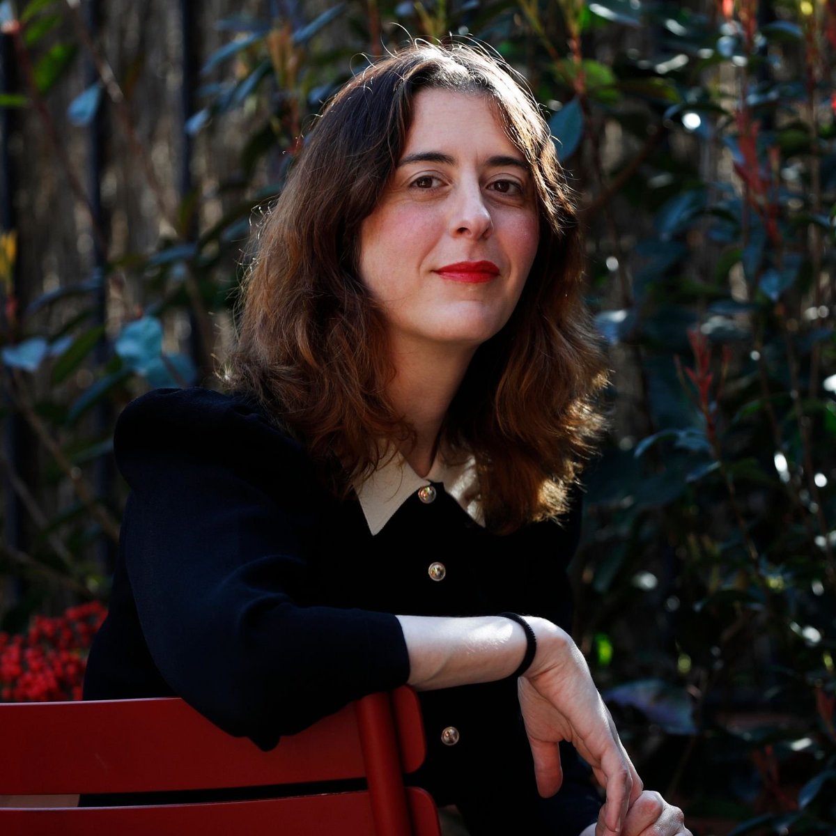 EfectoDopplerR3's tweet image. 🆕 Hoy a las 21h empezamos dando la bienvenida a una nueva colaboradora del programa: @lalitx
📚 La periodista y escritora nos va a hablar cada martes de literatura ¡y se estrena por todo lo alto! Comienza con el nuevo libro de Joan Didion: 'Apuntes para John'.
🔊 @radio3_rne