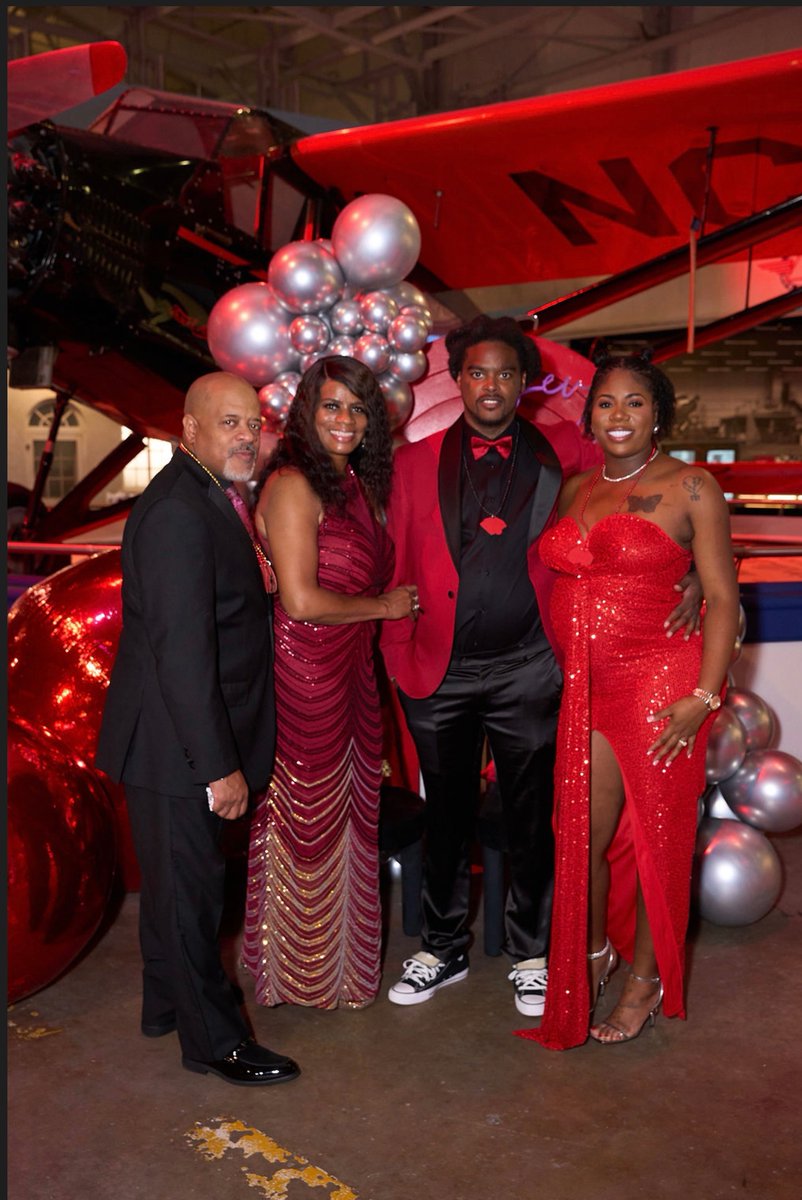 Baby 🐻 is so loved 💙 <a href="/SBchosen_/">Beezy</a>