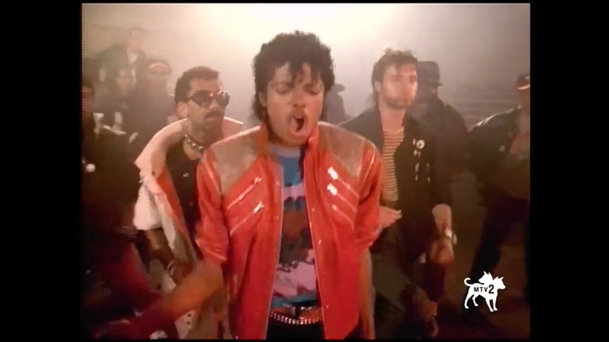 dudurh1's tweet photo. Michael Jackson - Beat It
#VMAs #MTV2 https://t.co/bRNsb7lwvG