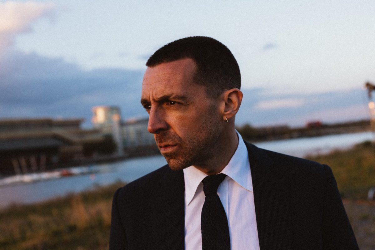 🚨 Miles Kane releases new single "I Pray". 

"This song is about being able to embrace learning something new about yourself while staying true to who you are..." <a href="/MilesKaneMusic/">Miles Kane</a> 👇

Read More: northernchorus.co.uk/2025/09/02/mil…