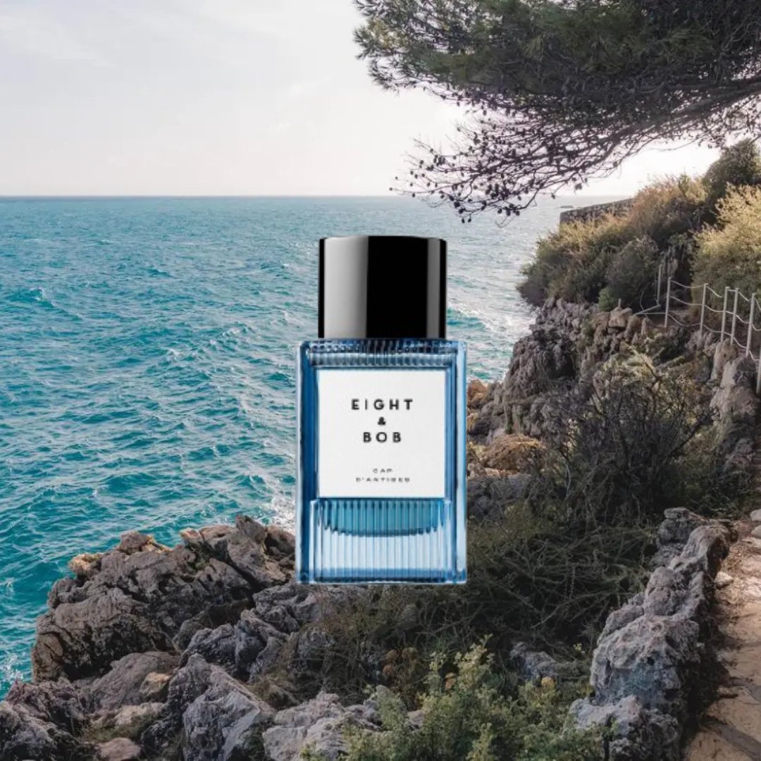 ParfumerieNasrn's tweet image. #EightAndBob #CapdAntibes celebrates Summers in the French Riviera.

It blends Mint, Birch, Violet Leaves, Moss, Vanilla, and Cedar to recreate the essence of Summertime on the Sea.

#seattleperfume #nichescents #eightandbobcapdantibes #summerscents #aquaticscente #oceanscents