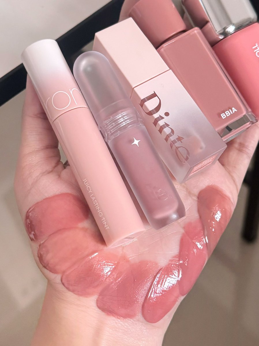 ลิปที่เข้ากับบลัชโทน misty rose รวมลิปโทนตุ่นๆ โทนคลีนนัวๆ ไม่ติดส้มเกิน เป็น neutral ที่ค่อนไปทางชมพูหน่อยๆ แมชกับแก้มโทน misty rose สวยนัวมากก🥀✨