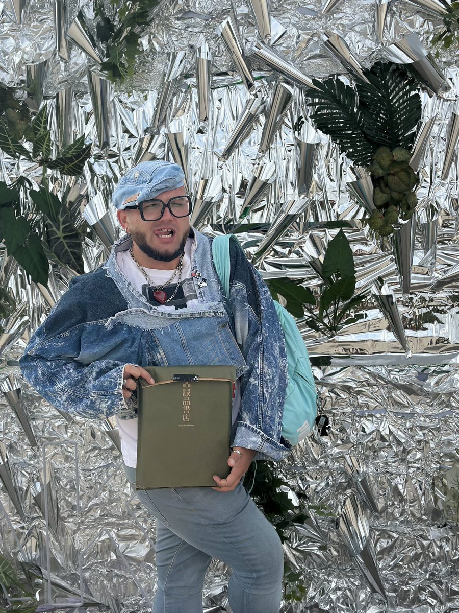 AskSerchio's tweet image. Enjoy every moment 
Don’t worry 😉 about humans 
You deserve best 

Наслаждайся каждым моментом в жизни и не переживай насчет всех 
Ты заслуживаешь лучшее

#easypost #lifestyle #storyinmife 
#fun #smile