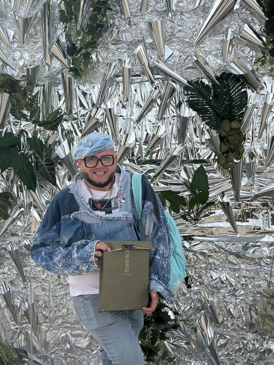 AskSerchio's tweet image. Enjoy every moment 
Don’t worry 😉 about humans 
You deserve best 

Наслаждайся каждым моментом в жизни и не переживай насчет всех 
Ты заслуживаешь лучшее

#easypost #lifestyle #storyinmife 
#fun #smile