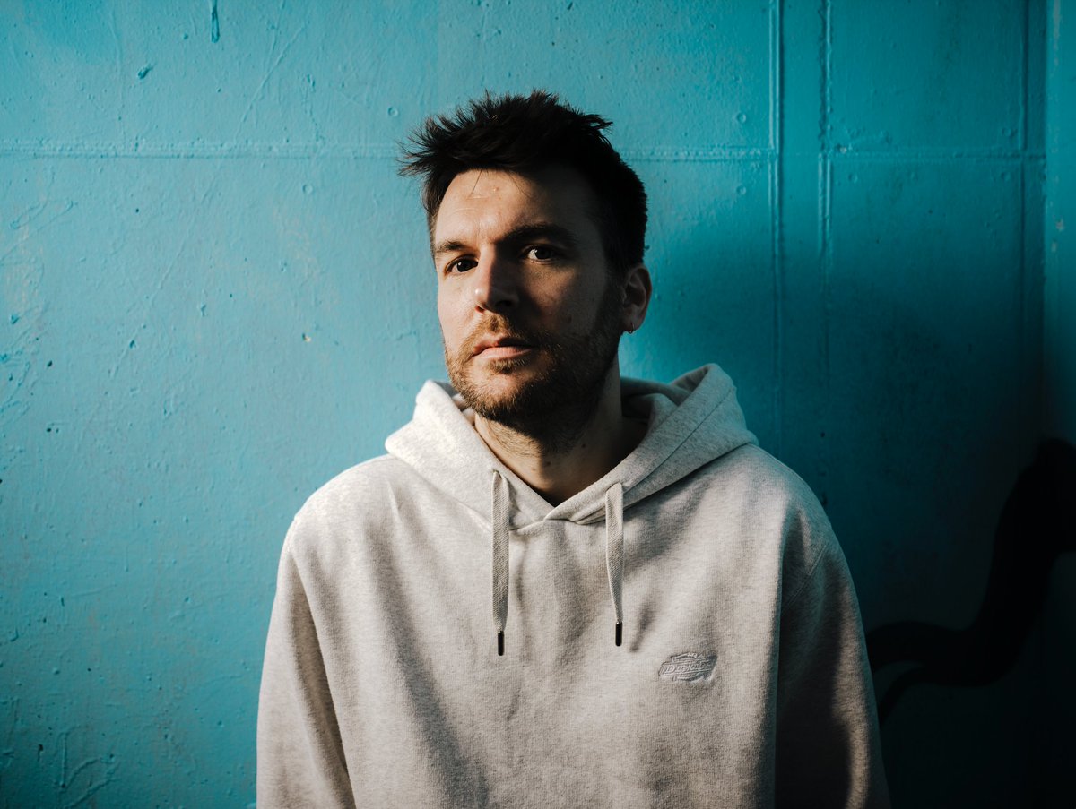Future Archive Recordings (@futurearchiver) on Twitter photo Debut EP from muuju drops this Friday! In the meantime, check out the already released 2 singles and pre-save the EP at ffm.to/muuju-bedforms
muuju is the new solo project from Andreas Schutz of il:lo
#muuju #futurearchiverecordings Debut EP from muuju drops this Friday! In the meantime, check out the already released 2 singles and pre-save the EP at ffm.to/muuju-bedforms
muuju is the new solo project from Andreas Schutz of il:lo
#muuju #futurearchiverecordings
