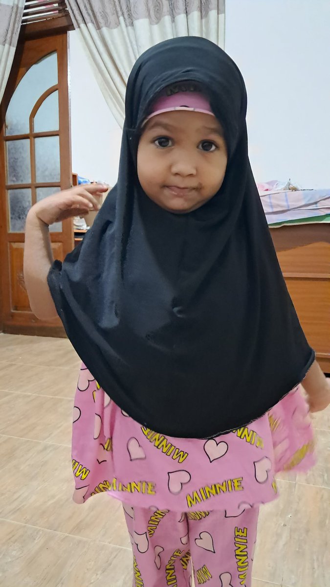 MishalDisc's tweet photo. MIZHA MISHAL 
எனது மகளின் கல்வியை தேடிய
முதல் நாள் குர்ஆன் மத்ரஸா வகுப்பு https://t.co/SX8Pd4tvCt