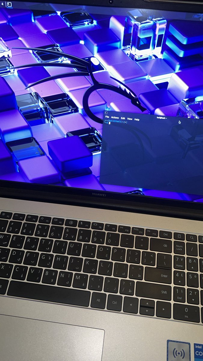 Operating systems🥱
بدايه جديده مع اللينكس🐉