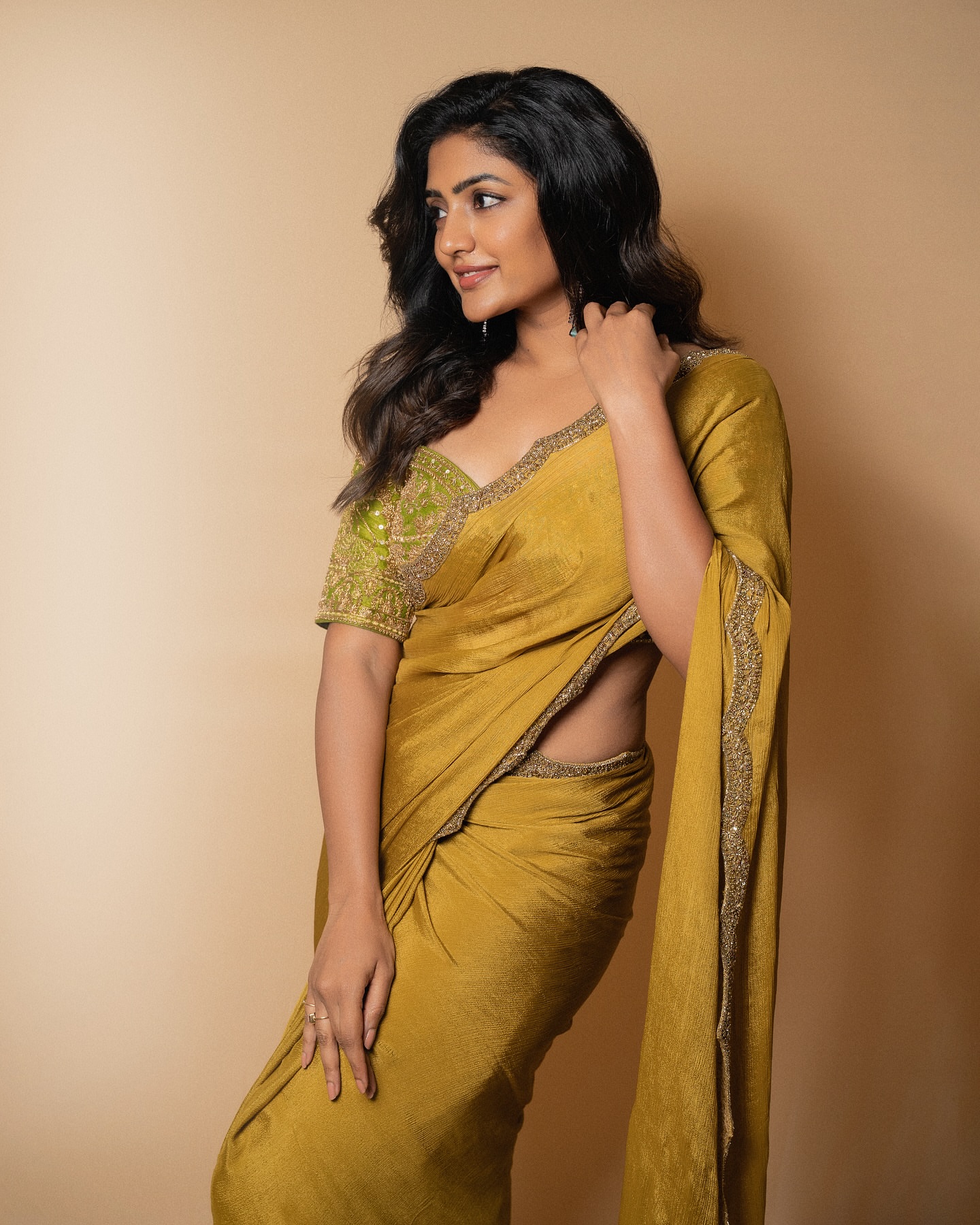 Gz2D2WnawAEXv-g?format=jpg&name=large