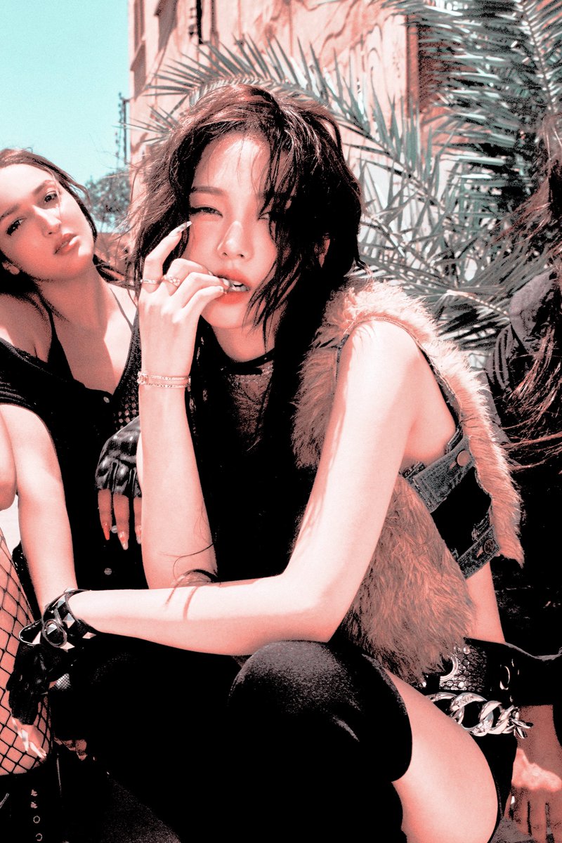 ‍ 

・  ✶  𝗻𝗲𝘃𝗲𝗿 stay in my 🫧 . . never been safe cuz’ either the 𝒕𝒂𝒃𝒍𝒆𝒔 are going turn or I Am ⋆    ‍ 

 ‍