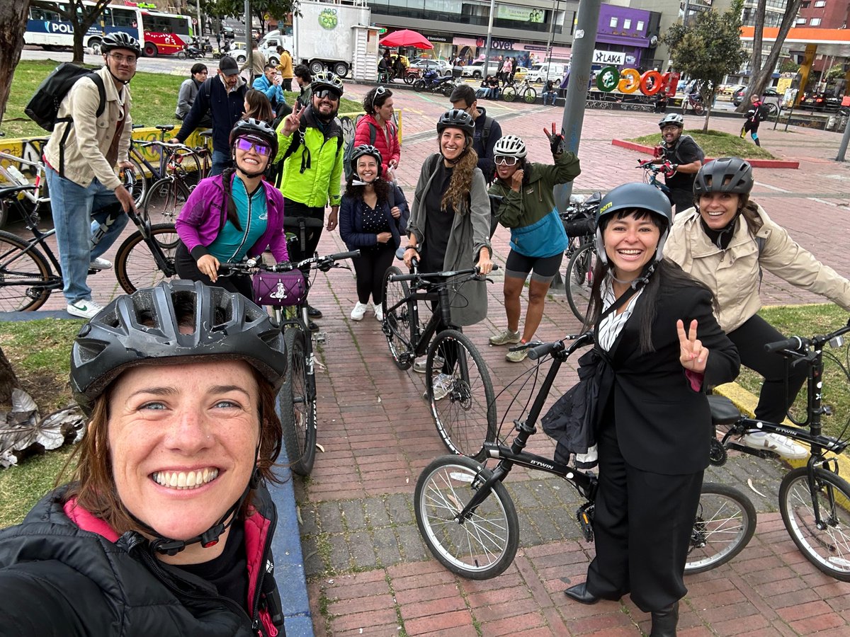 Jane_Burston's tweet photo. Reflecting on an incredible week in Colombia! 🚴🍃🤝 

It was a privilege to spend more time in this beautiful country and connect with so many of the people driving the clean air movement.

A few highlights:
🌎 In Medellín, I met with Environment Secretary Marcela Ruiz Saldarriaga @AlcaldiadeMed and officials from @Areametropol (Medellín's metropolitan area) to hear how the city is tackling environmental health challenges. We had an energising tour of @UdeA, and I heard from the team at @lasmariasalaire  about their work to raise awareness about #AirPollution and mobilise the public.

💨 In Bogotá, I joined @ClaudiaDiazAco1 (@SectorMovilidad) to discuss the city's green transport agenda and met the Environment Secretariat to discuss super pollutants - powerful climate forcers that provide a vital opportunity to cut global warming and protect health at the same time.

🚍 Most inspiring was meeting partners delivering solutions on the ground - from Bogotá’s women-led electric bus company (@LaRolitaBog, learn more: https://t.co/XZxxhcdcga) to those implementing ZUMA, the city’s Clean Air Zone.

With three Breathe Cities here in Latin America already leading the way - and Brazil preparing to host COP30 later in the year, the region is fast becoming a hotbed of clean air innovation.

A huge thank you to all our hosts and partners who made this visit possible: @ManTrujillo, Santiago Morales, @jaimepumarejo, Sandra Fajardo, @WRIColombia, @Movilizatorio, @osarmien_