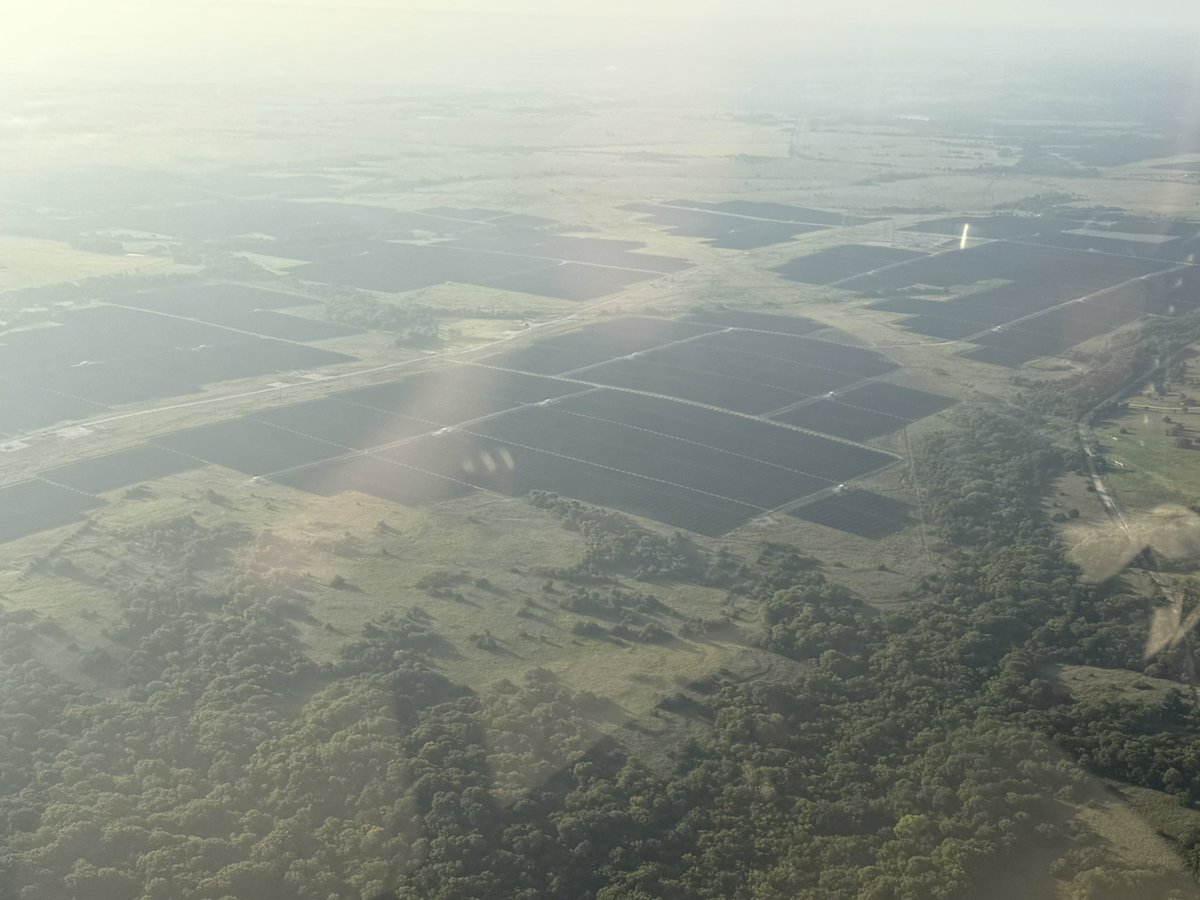 Flying over Central Texas today, I’m seeing mile after mile of solar panels blanketing productive farmland. It’s a God-awful sight…an eyesore and a scourge on the rich land of our great state. 🇺🇸
