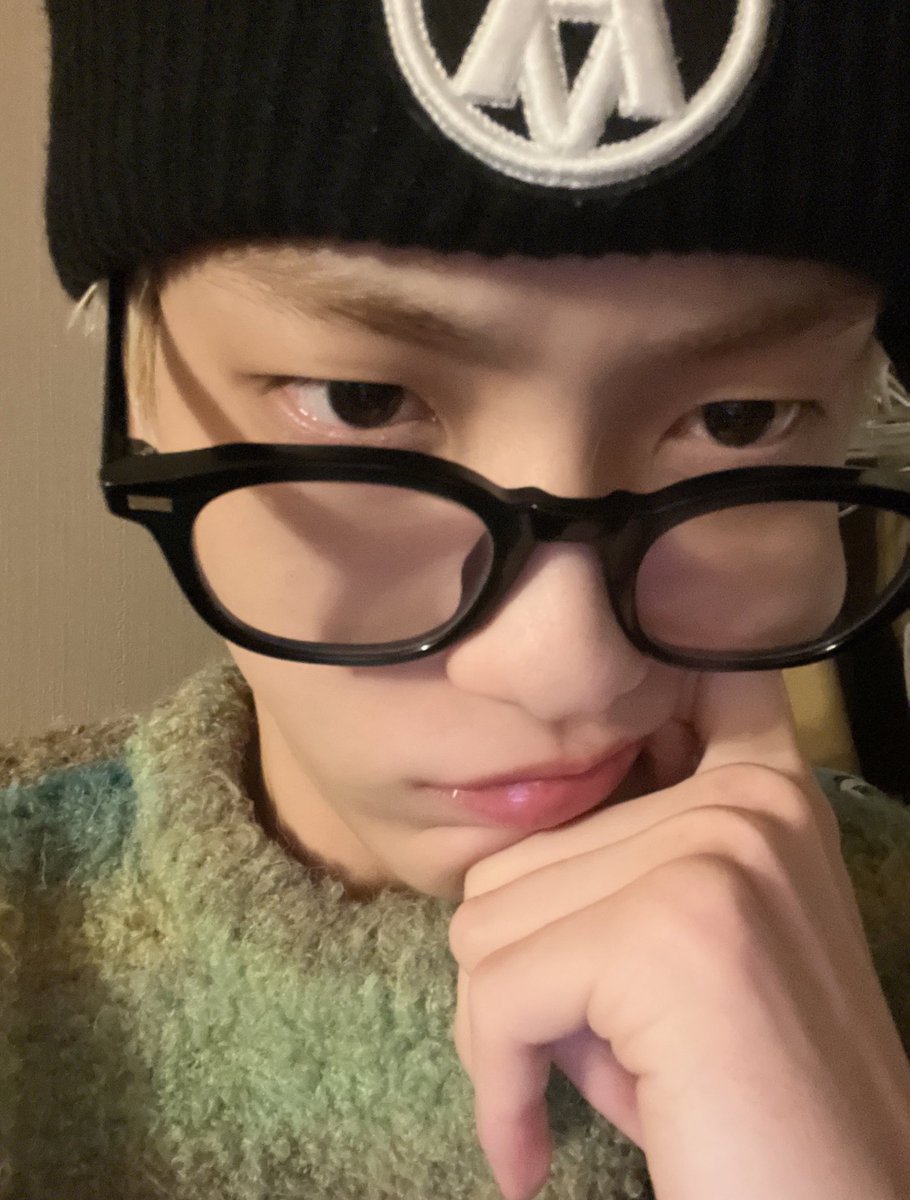 안경수빈 혁명이야..ㅠㅠ