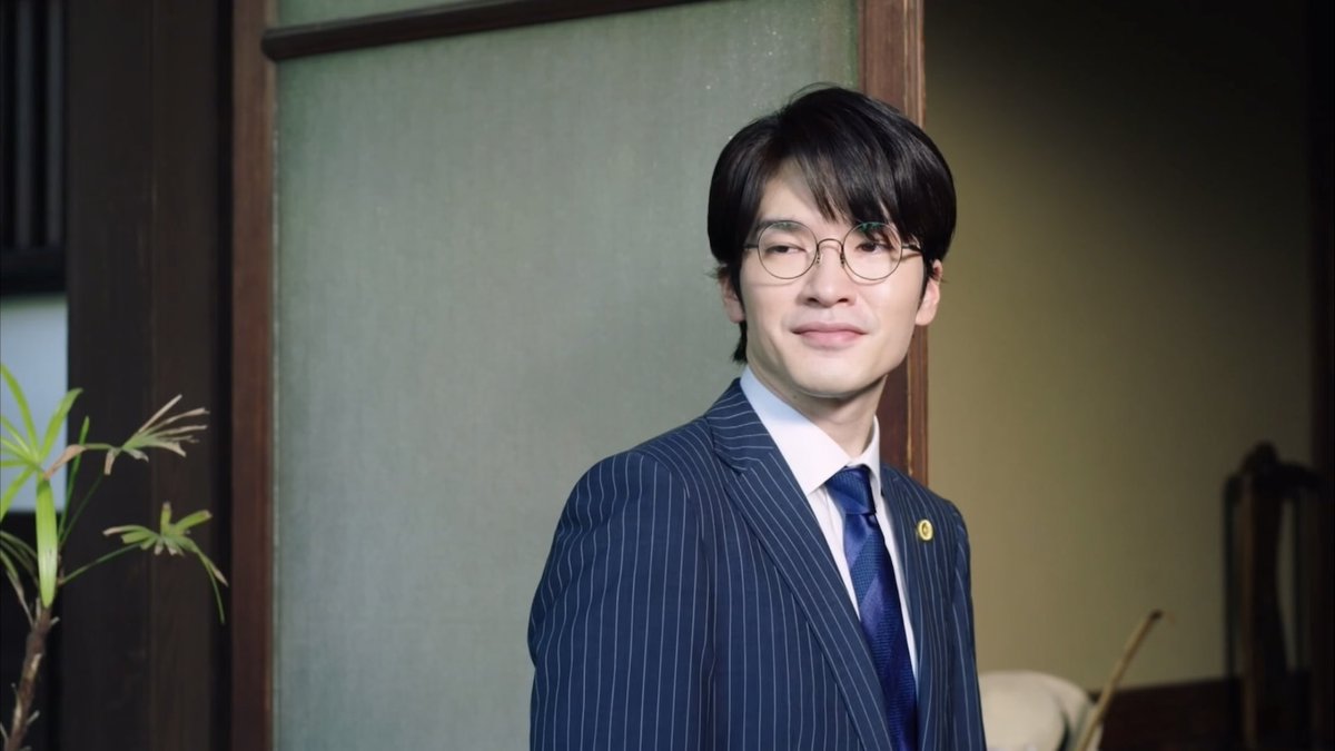 u_u_o505's tweet image. というか、忠がこんなに感受性豊かで柔らかな表情をしている事が凄いんだよ。
冷淡で感情を露にすることが無かった忠が、凛ちゃんや政宗に対してにこやかに笑い、再会に喜び、今も尚2人の幸せを願っている。小さなことかもしれないけど忠にとっては大きな成長だと思う。
#誘拐の日