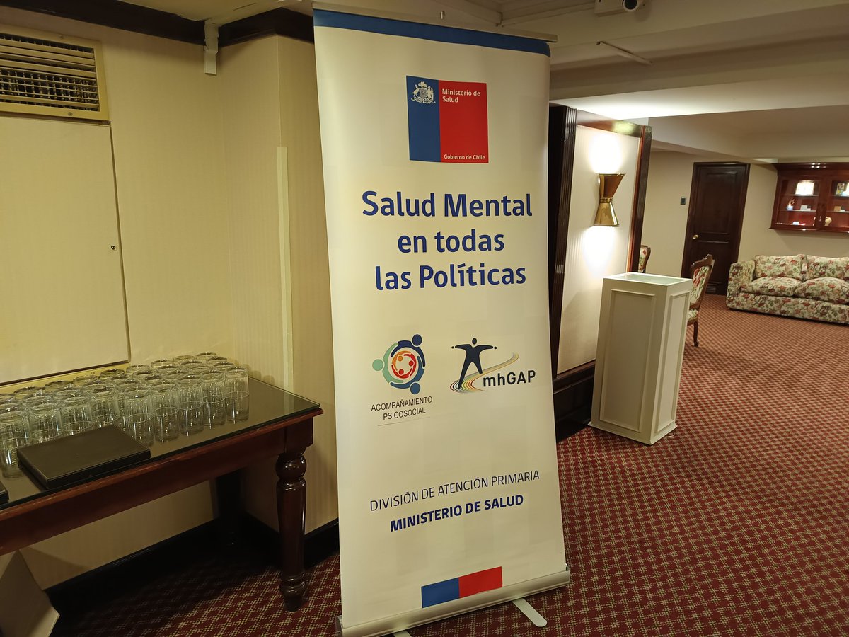 SeremiSaludRM's tweet photo. Seremi Gonzalo Soto participa en el programa #mhGAP, Mental Health Gap Action Programme de la Organización Mundial de la Salud @opsomschile que busca superar las brechas en la atención de salud mental mediante la provisión de guías y herramientas prácticas. https://t.co/4qIk66jsEh