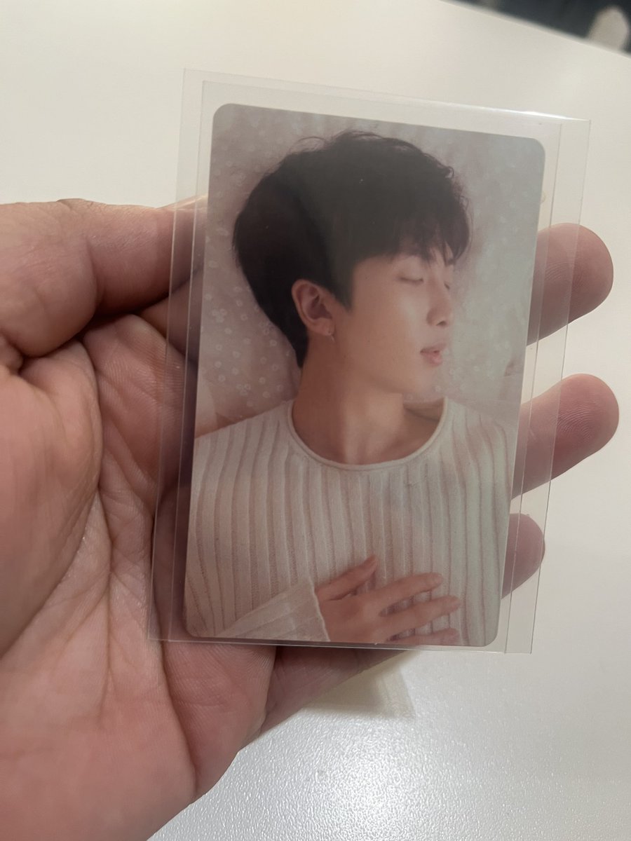 isaN2025's tweet photo. Feedback positivo para @enhwonjay que me enviou esse Namzinho dormindo muito pitico❤️🥹. Ela é um amor, eu a recomendo de olhos fechados chegou muito bem embalado. 💜✨ https://t.co/rFDWEazt67