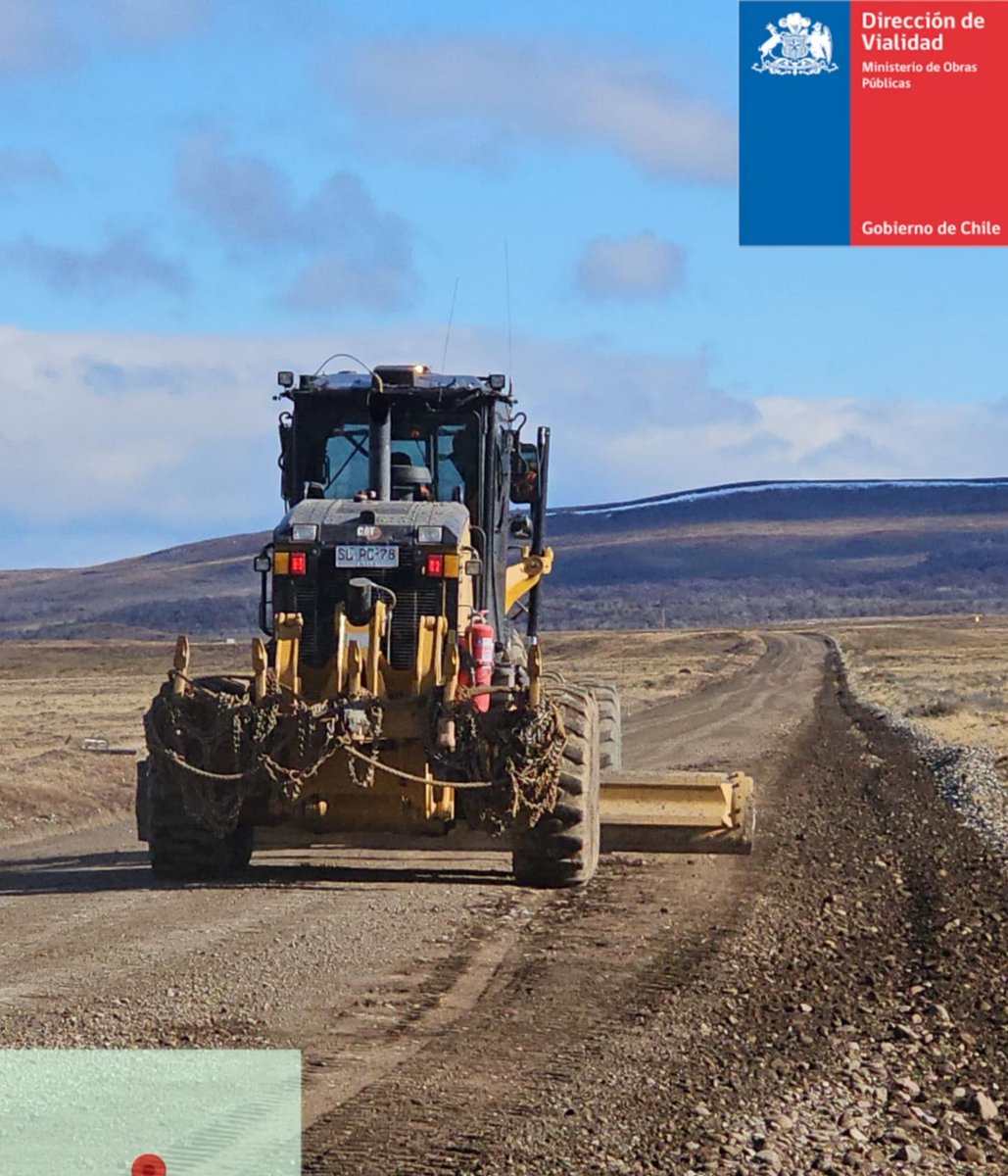 #MOPInforma

#VialidadMOP ejecuta trabajos de reperfilado en caminos transversales de la Ruta Y-435, en Laguna Blanca.

🚜#Seguimos mejorando la conectividad y dotando de mayor seguridad a los usuarios y usuarias que utilizan esta vía.