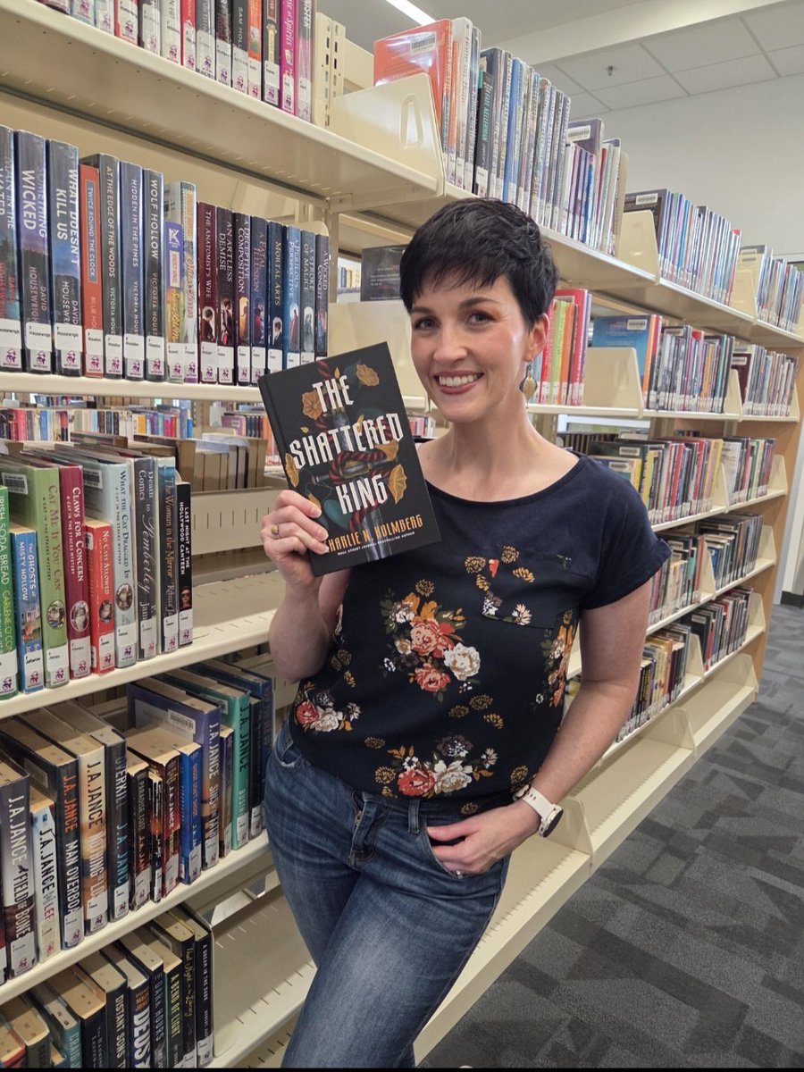 IT'S HERE! The Shattered King releases *today*! amzn.to/45WQ2Gz