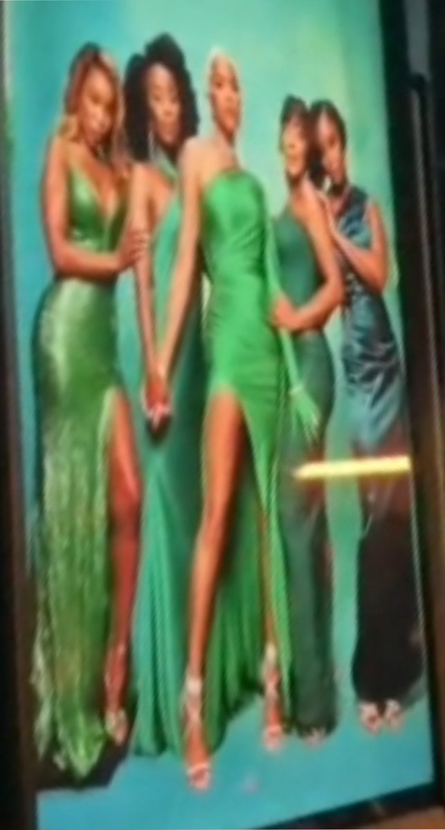 Photoshoot key art for the poster for "Divorced Sistas"...💚💚💚

#DivorcedSistas