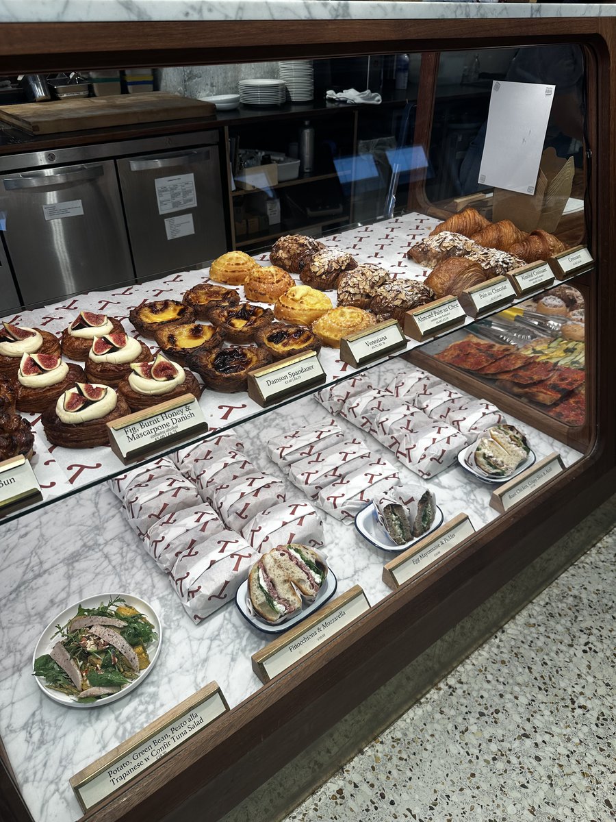 yellowjerseypr's tweet photo. Back To Office 👉

After a successful WFAA (Work From Anywhere August), we've kicked off our first week back in the office with a team trip to Toklas Bakery 🥪 https://t.co/0gmfg2zovj
