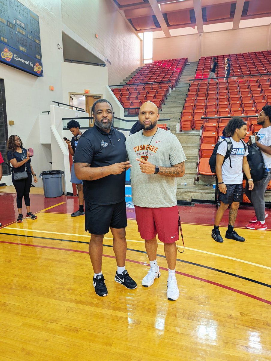 One of the best college coaches in the game!!!  <a href="/CoachRJJohnson/">Ray Johnson (RJ)</a>