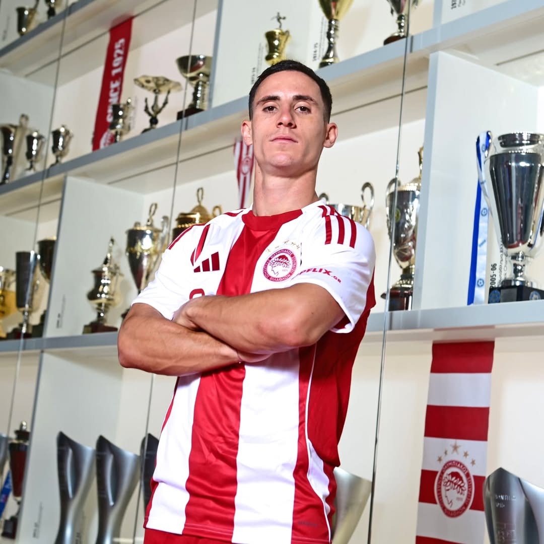 Death, taxes, and Daniel Podence signing for Olympiacos