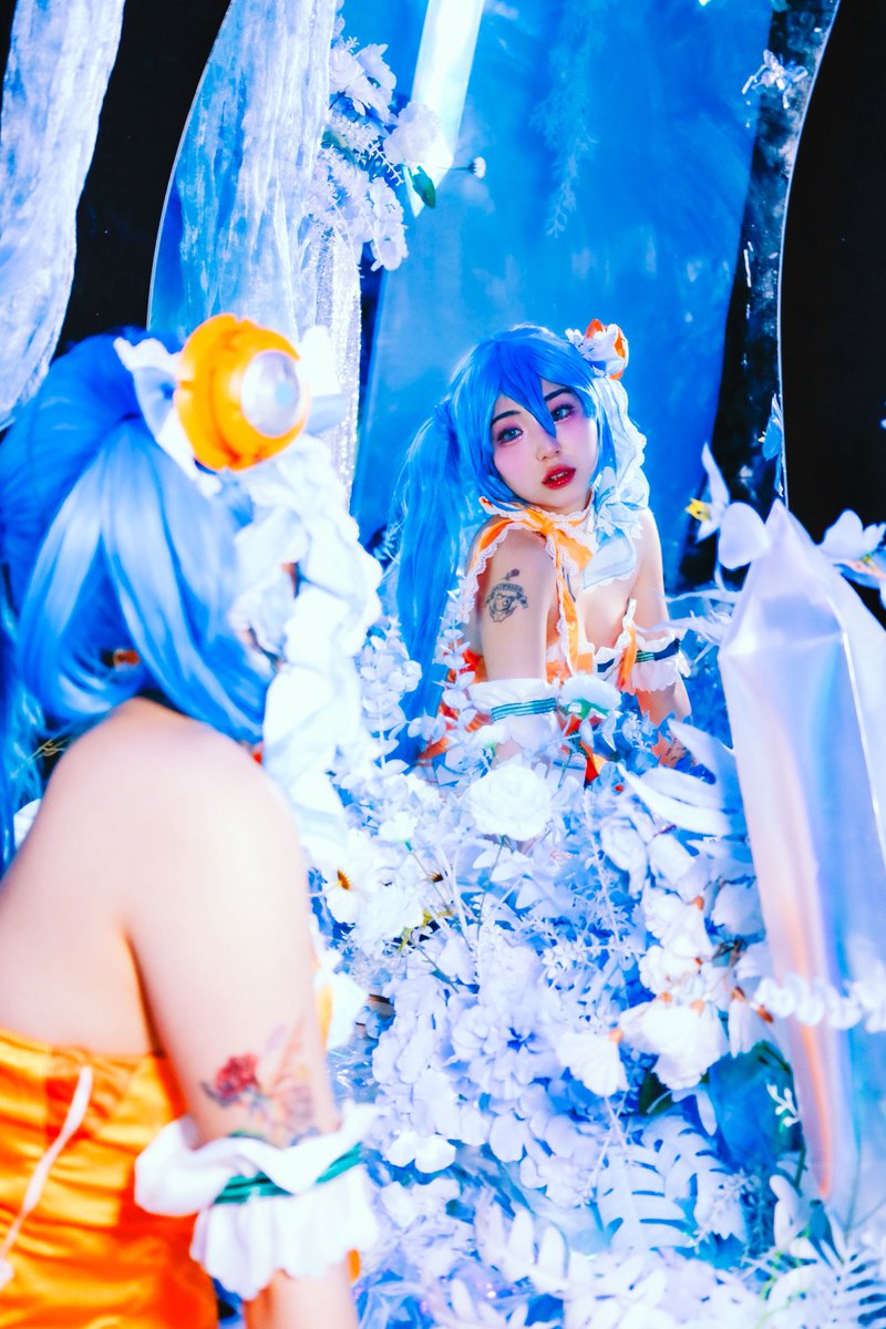 ruzetsu_cos's tweet photo. ้กใ้กใ้กใใใไธ็ใง๏ผ
๊ฑฐ์ธ์ ๊ฑฐ์ธ์ ์ธ์์์ -
์ดฌ์ @CheonOOyeon
์คํ๋์ค @No_A_studio
ํค์ด ๋ฉ์ดํฌ์
@my.yujung
๊ฐ๋ฐ์
ํ
@toriwon_
#ํ์ธ ๋ค๋ฏธ์ฟ #hatsunemiku #miku #ๅ้ณใใฏ #ํ๋ก์ ํธ๋๋ฐ #projectdiva #projectdivaf2nd #ใชใฌใณใธใใญใใตใ #์ฝ์คํ๋ #ใณในใใฌ #่ง่ฒๆฎๆผ #cosplay https://t.co/znL3wgFiO3