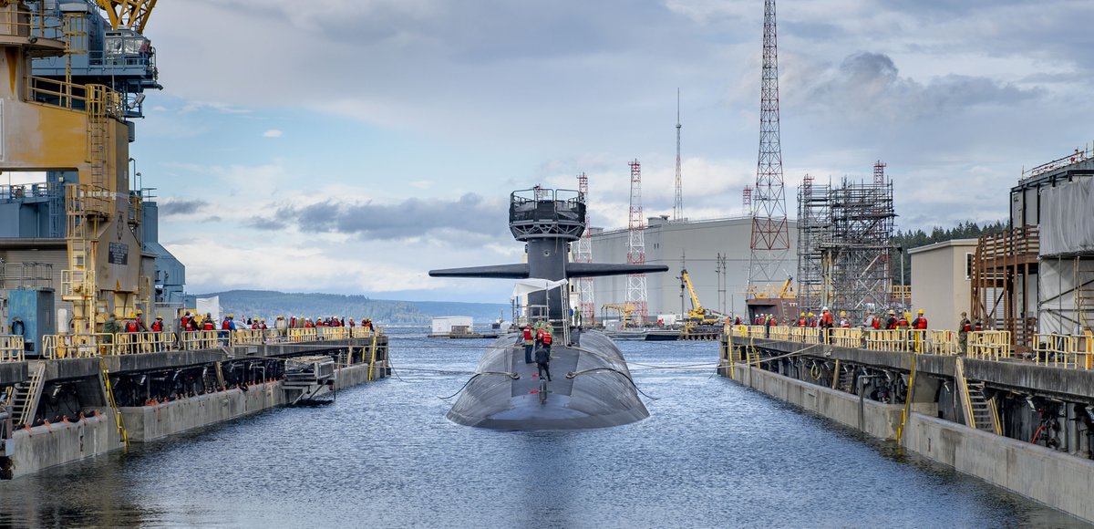 DLAMIL's tweet image. For over 40 years, DLA has sustained the @USNavy's #BallisticMissile #Submarine fleet, the sea leg of the U.S. nuclear triad, by ensuring critical parts are always mission-ready.

🔗 More about how DLA supports the nuclear sea leg: dla.mil/About-DLA/News…

#Loglines2025