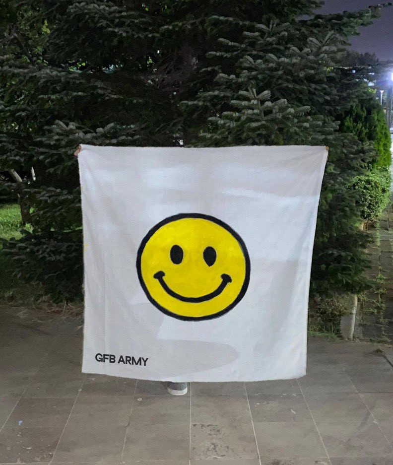 HAYAT ŞAŞIRTIR HEP ZATEN <a href="/GalatasaraySK/">Galatasaray SK</a> 🙂