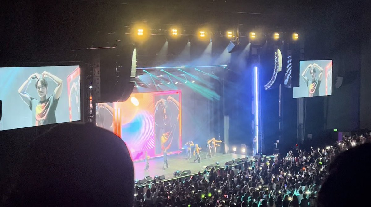 Rubihdz13's tweet photo. Back in 2016, I went to my first concert (which was exo)👏🏽in this exact Theatre! Back then, Kai wasn't able to perform with the rest. Now I was able to see him on his solo tour! 😆  He did amazingly !! #2025_KAI_SOLO_CONCERT_TOUR_KAION_in_GRANDPRAIRIE #KAIONinGrandPrairie #KAI https://t.co/Svbr4BCCcc