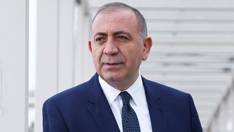 Özgür Çelik’in yerine Gürsel Tekin Chp İstanbul il başkanlığına KAYYUM olarak atanmış…