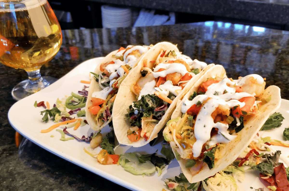 Taco Tuesday? More like Taco Everyday at Rivals Brew Pub! 😍 Our Street Tacos are a crowd favorite, featuring chipotle slaw, Monterey-Cheddar Jack cheese, and cilantro lime crema. They're almost too good to share! 🌮🧀 #TacoLovers #RivalsBrewPub #FoodieFave