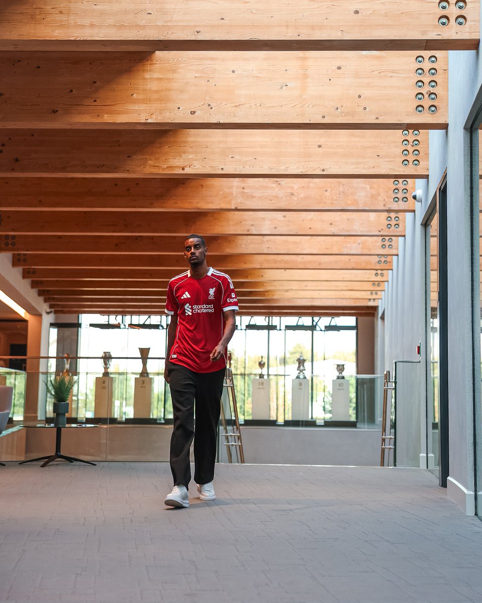 أضواء ليفربول Liverpool Lights tweet media