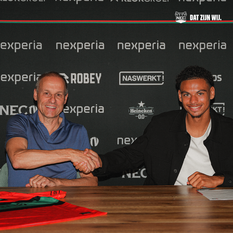 necnijmegen's tweet photo. N.E.C. versterkt zich met verdediger Deveron Fonville 💥

N.E.C. heeft zich op de slotdag van de transfermarkt versterkt met Deveron Fonville. 

#WelkomDeveron