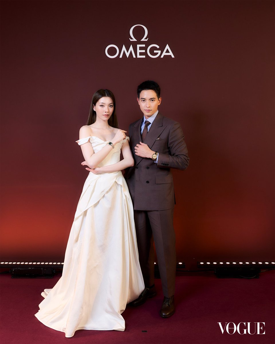 VogueThailand's tweet photo. #VogueWatch ชมลุคแขกคนสำคัญในงานเฉลิมฉลองการเผยความลับคอลเล็กชั่นใหม่ Aqua Terra 30mm ของแบรนด์ @omegawatches นำโดย เจมส์-จิรายุ ตั้งศรีสุข Friends of OMEGA Thailand และ ออม-กรณ์นภัส เศรษฐรัตนพงศ์ @ormmormm ที่ร่วมถ่ายทอดความงดงามของเรือนเวลาที่มีเอกลักษณ์ทั้งเชิงประสิทธิภาพและมิติเชิงศิลป์ นอกจากนี้ยังมี เซเลบริตี้ที่ร่วมนำเสนอความโดดเด่นของนาฬิกาเรือนนี้มาแล้วไม่ว่าจะเป็น ดาว-พิมพ์ทอง วชิราคม, นัท-นัทธมน โชคจินดาชัย, เอณิ-อัณณิกา จิราธิวัฒน์, เอพริล-นภัสรดา กาญจนเจริญ และ จีจี้-ชณันภัสร์ กมลคีรีลักษณ์ #AquaTerra #OMEGA #OMEGAThailand #OMEGAMyChoice

ติดตามชมอัลบั้มฉบับเต็มได้ที่ https://t.co/7d0HOHxwDn เร็วๆ นี้

Reported by Nattanam W.