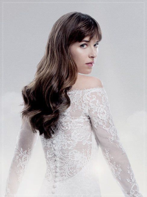 TheDefyingAna's tweet image. Two months pregnant and 37 days as Mrs Grey

With : @C_Grey_CEO