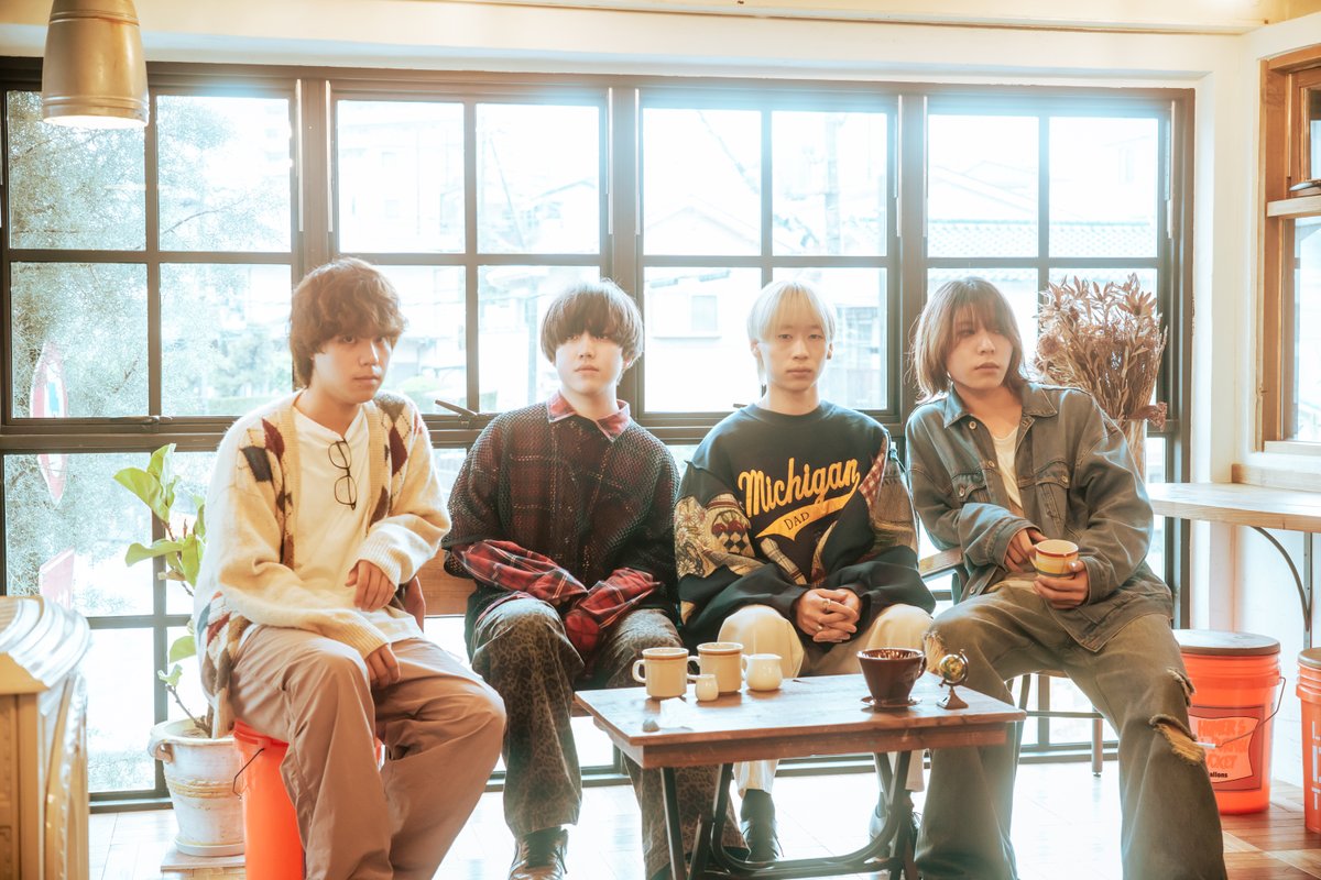【公式】RKCラジオ (@rkc_radio) on Twitter photo #RKCラジオ #TOSABUZZ (#トサバズ) 9月のマンスリープッシュアーティスト 4人組ロックバンド #RIPDISHONOR
<a href="/RIPDISHONOR/">RIP DISHONOR</a>
本日 #とさこち ラジオでは、10時台に
1stAlbum 1st 『voyage.』から "ラブイズオーバー"を メンバーの #rip_dishonor_ts
メッセージとあわせてお届けします♬ #RKCラジオ #TOSABUZZ (#トサバズ) 9月のマンスリープッシュアーティスト 4人組ロックバンド #RIPDISHONOR
<a href="/RIPDISHONOR/">RIP DISHONOR</a>
本日 #とさこち ラジオでは、10時台に
1stAlbum 1st 『voyage.』から "ラブイズオーバー"を メンバーの #rip_dishonor_ts
メッセージとあわせてお届けします♬