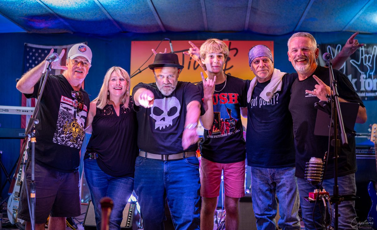 This Thursday is the last #RockintheRoebling of the season and they're going out with a bang! 🎸

Monkey’s Uncle brings high-energy rock covers to the Schmidlapp Event Lawn at @moerleinlh for the summer's last show! 🎶 🎤